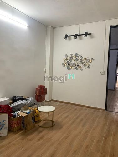 Hình ảnh Cho thuê góc 2MT Phan Văn Trị, 3.9 x 24, 2 lầu giá 25 triệu/tháng