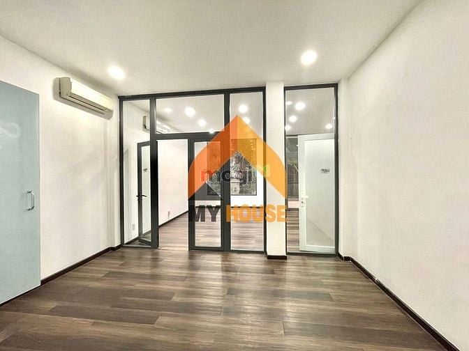 Hình ảnh @HẾT HỒN!Villa THẢO ĐIỀN giữa mùa đông lạnh giá 330M2