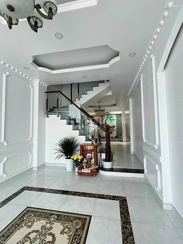 Hình ảnh Nhà 90m2 Lê Văn Quới có SHR sang tên ngay