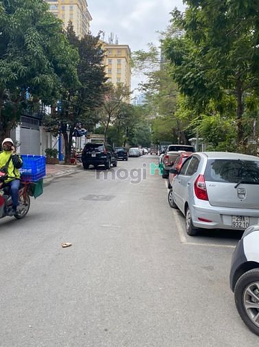 Hình ảnh cho thuê nhà kinh doanh ngõ 168 kim giang, dt 100mx4t,mt5m.19tr