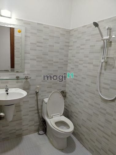 Hình ảnh CHO THUÊ Nhà đẹp đường 12m, 3 Tầng, 4 PN, đường 12m Bình Lợi