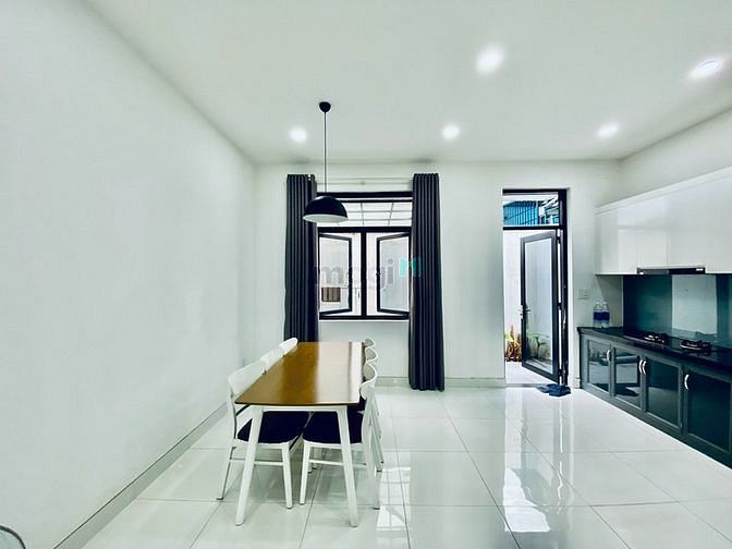 Hình ảnh 12tr nhà phố 1 trệt 2 lầu 4pn5wc, 4 máy lạnh