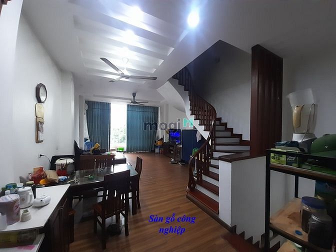 Hình ảnh Cho thuê nhà mặt phố - Mặt tiền 05m
