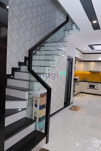 Hình ảnh Nhà Lâm Văn Bền Tân Quy giá 1 tỷ 950 triệu