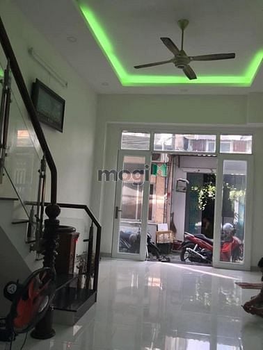 Hình ảnh Bình Tân Sát Tân Phú- 4m x 11m - 2 tầng - 4ty270