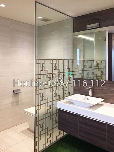Hình ảnh Cho thuê biệt thự Đường phạm văn đồng 200m2x5T, thang máy