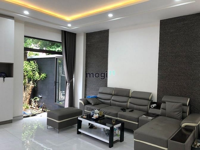 Hình ảnh Cho thuê biệt thự 4 tầng mới xây full nội thất ngay Dương Văn An