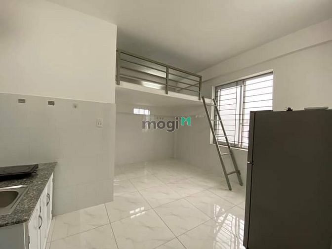 Hình ảnh Phòng có gác , nội thất cơ bản ngay Lưu Chí Hiếu , Tân Phú