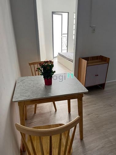 Hình ảnh Siêu phẩm 1PN balcony 30m2 giá hạt dẻ