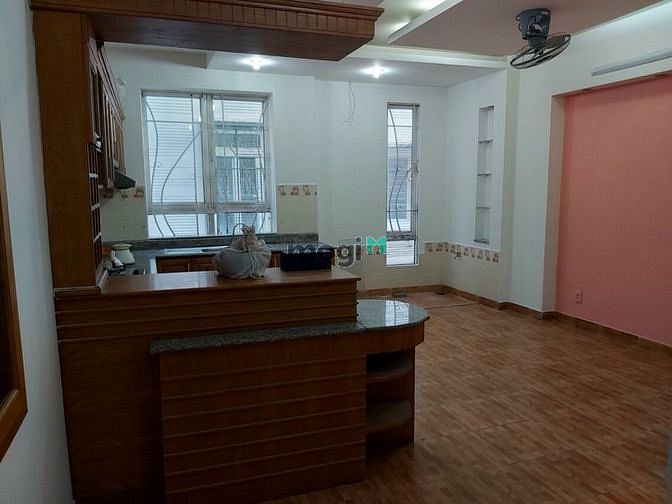 Hình ảnh Cho thuê nhà phố 100m2 có 5PN khu Trung Sơn, giá chỉ 26 triệu/tháng.
