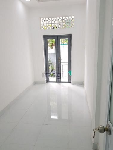 Hình ảnh Bán nhà Hẻm 3,6m - Lê Hồng Phong. DT : 18m