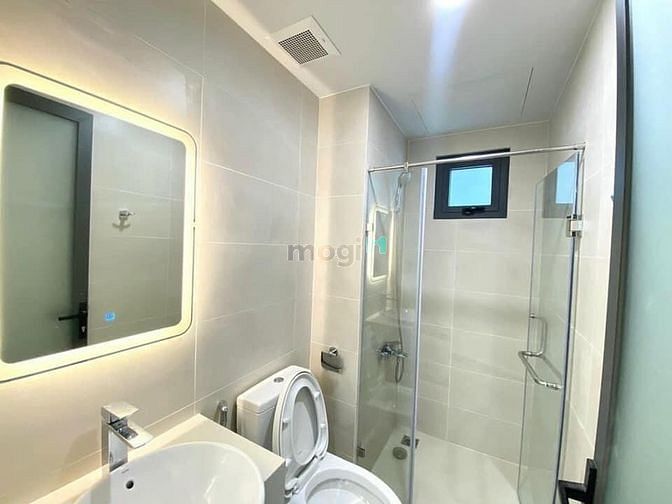 Hình ảnh Mb6623 nạp rút nhanh chóng Q7 nhà mới 100% có bếp tủ bếp hút mùi