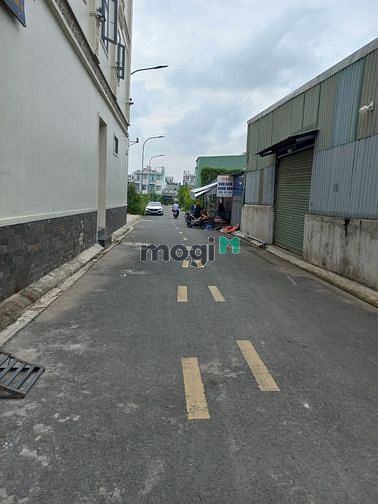 Hình ảnh Chủ gửi bán lô đất thổ cư trên Hà Huy Giáp cam kết ảnh thật, giá thật