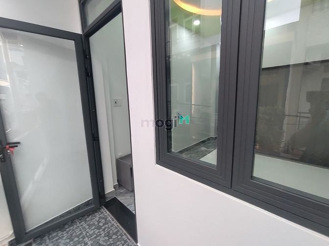 Hình ảnh Nhà nguyên căn quận 10 ( 5 phòng ngủ )