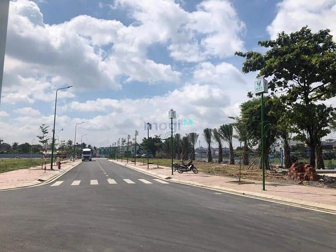 Hình ảnh Sang nhượng lô đất Kế bên chợ Long Trường Q9, SHR chỉ 2ty230