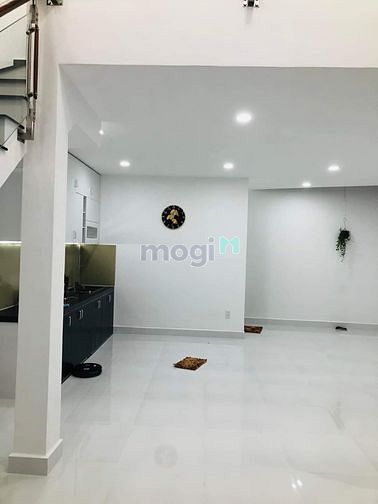 Hình ảnh Nhà ngộp phường Phước Long B, 36m^2 chỉ 3 tỷ.