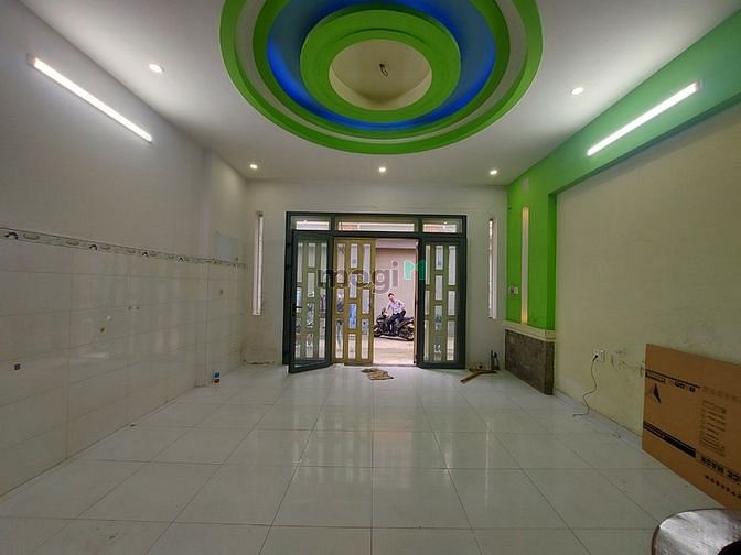 Hình ảnh Nhà Ao Đôi <5.2x10> 1 trệt 2 lầu 4PN 3WC