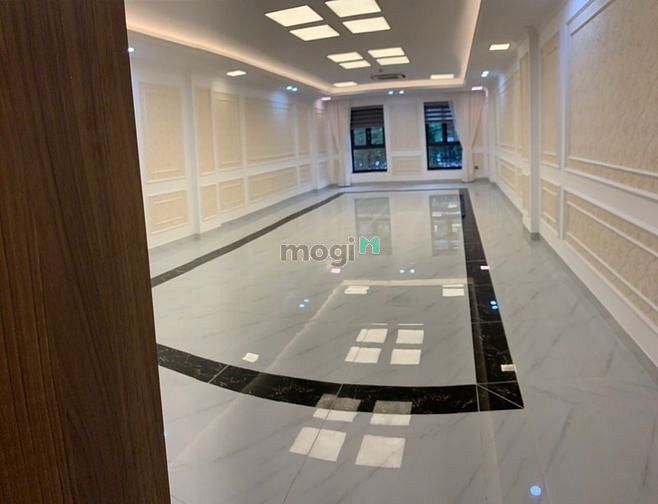 Hình ảnh Cho thuê nhà 7 tầng mặt phố Trung Hoà