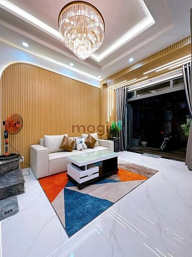 Hình ảnh Nhà Phan Xích Long 40 M2 - 7 TỶ 680 - Lô góc - 5 Tầng