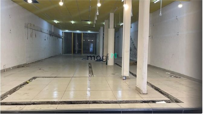 Hình ảnh Mặt tiền bành văn trân q.tb.8x37m.60tr
