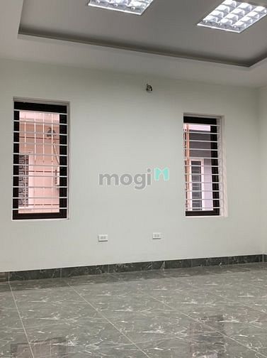 Hình ảnh Cho thuê nhà liền kề 4 tầng KĐT Văn Phú