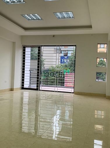 Hình ảnh Cho thuê nhà liền kề 4 tầng KĐT Văn Phú