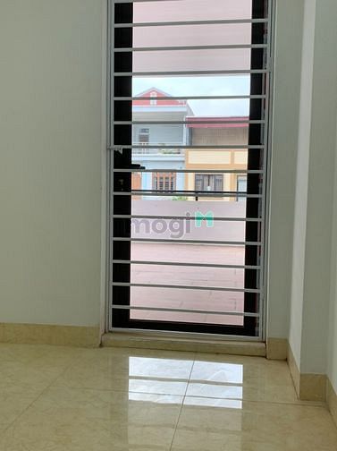 Hình ảnh Cho thuê nhà liền kề 4 tầng KĐT Văn Phú