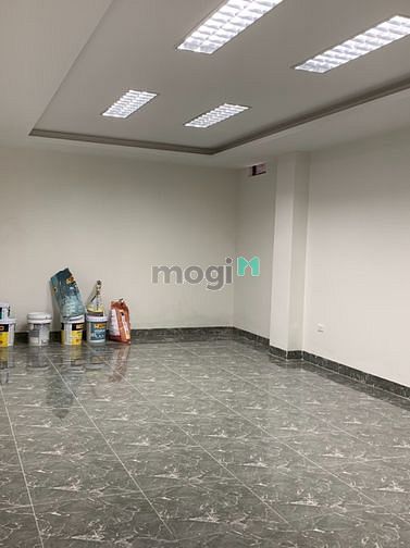 Hình ảnh Cho thuê nhà liền kề 4 tầng KĐT Văn Phú