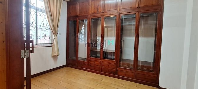 Hình ảnh cho thuê biệt thự góc 2MT hẻm 6m Cửu Long Tân Bình 15x17m trệt 2 lầu