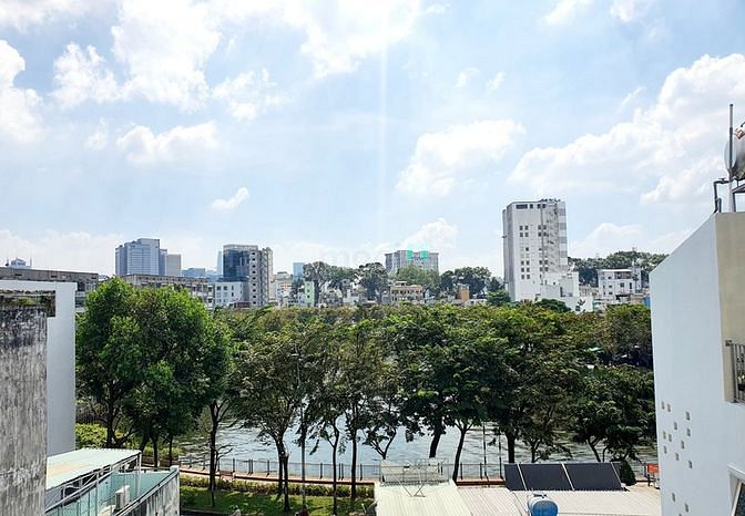 Hình ảnh 🌻 Khai trương chuỗi Studio bancol cửa sổ view sông giáp quận 1