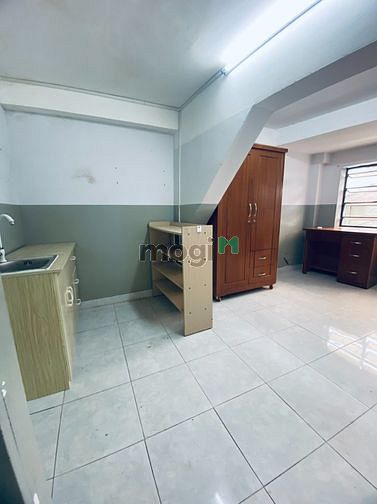 Hình ảnh Phòng trọ full nội thất cửa sổ lớn Quận Tân Bình cho thuê