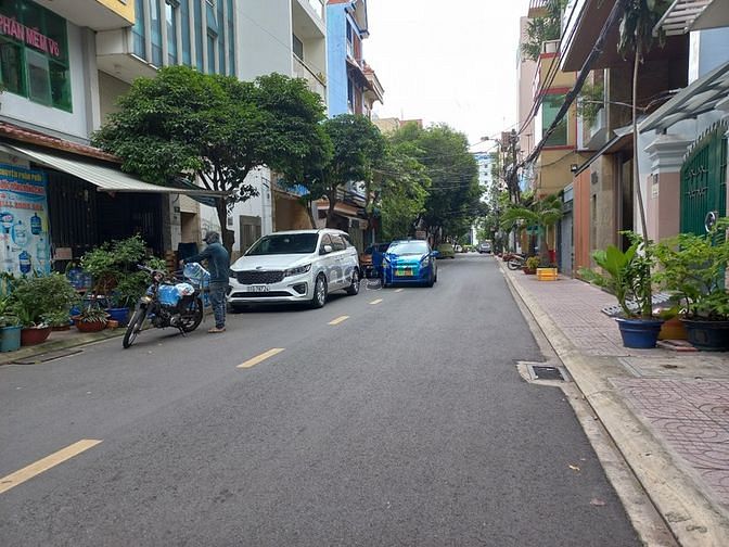 Hình ảnh Nhà Khu Sang, Đẹp Nhất Hoàng Hoa Thám, P.12 – (54.5m2) – 7.2 Tỷ.