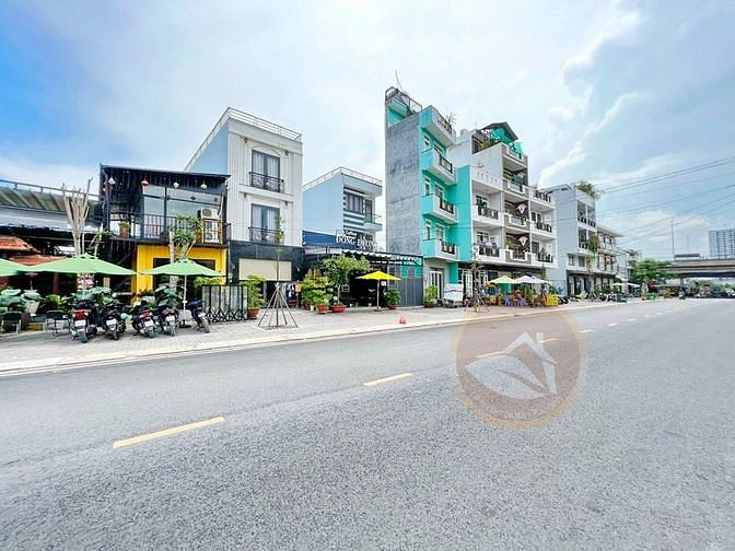 Hình ảnh Cần bán lô đất Mặt Tiền Khu Dân Cư Nam Long, Quận 7