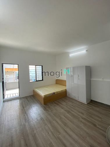 Hình ảnh Căn Hộ Studio - Ban Công, Nội thất đầy đủ. Quận 4