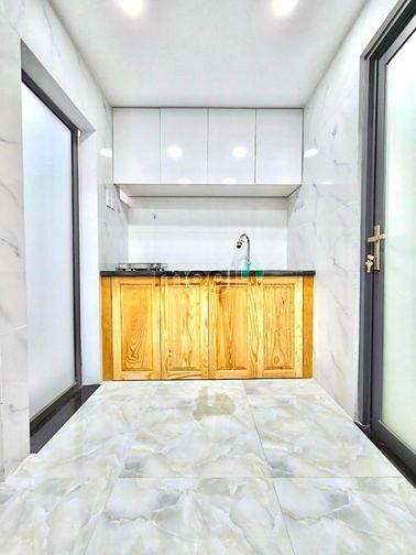Hình ảnh Phòng Bình Tân sát Tân Phú 1PN view ban công