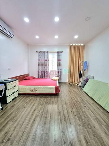 Hình ảnh Ngõ 79 Cầu Giấy, Nhà đẹp cần bán gấp.