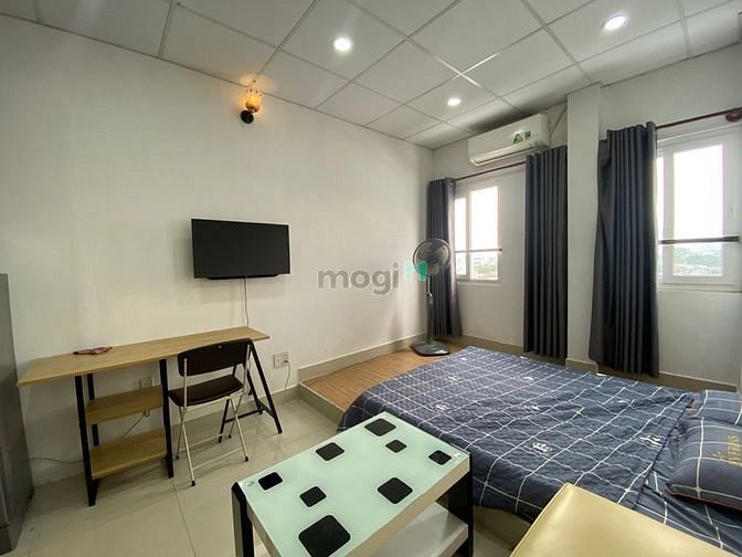 Hình ảnh Studio vách ngăn bếp,cửa sổ lớn,bancon, chợ- siêu thị Quận 4