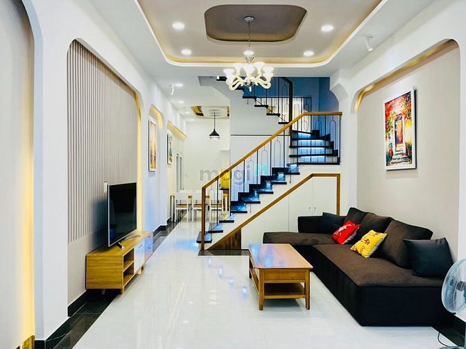 Hình ảnh Nhà Bành Văn Trân, P.7 – (4x9m) – Lg, 3 Lầu – 6.2 Tỷ.