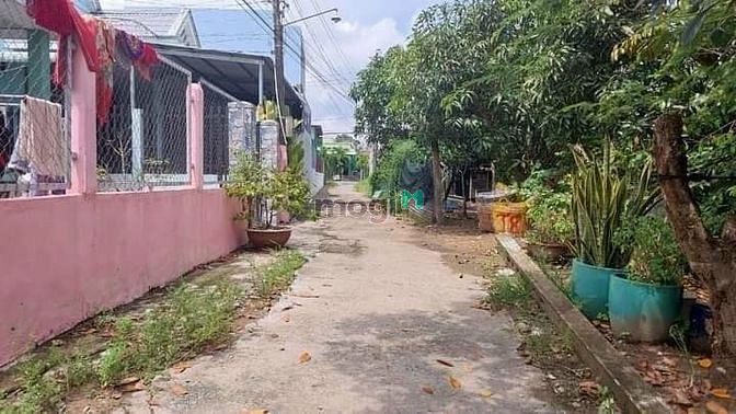 Hình ảnh Gom tiền ăn Tết, bán gấp lô đất thổ cư tại Long An