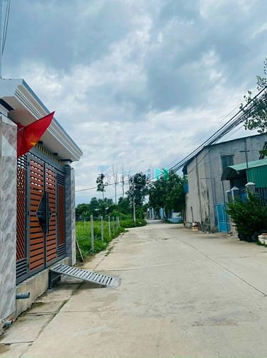 Hình ảnh Bán gấp 1 lô đất mặt tiền, 90m2 Tp Biên Hoà, chỉ 1 tỷ 950 triệu