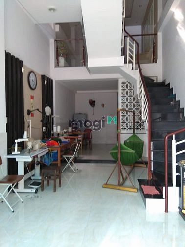 Hình ảnh Bán nhà 4 tầng măt tiền đường số 5