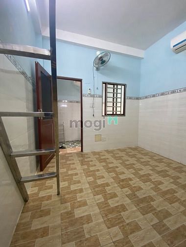 Hình ảnh Cho thuê phòng máy lạnh, có gác 59 Đỗ Nhuận, Tân Phú. giá 2tr7