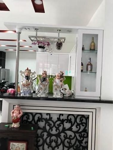 Hình ảnh Bán nhà ngay Trung tâm quận 10