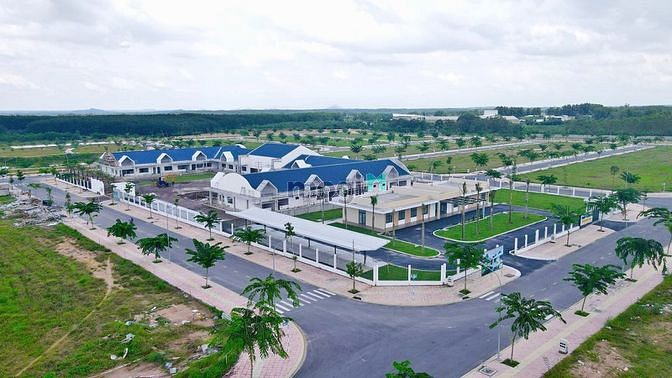 Hình ảnh 500 triệu đất nền sẵn sổ đỏ ngay cổng nhà máy giày Nike lớn nhất VN