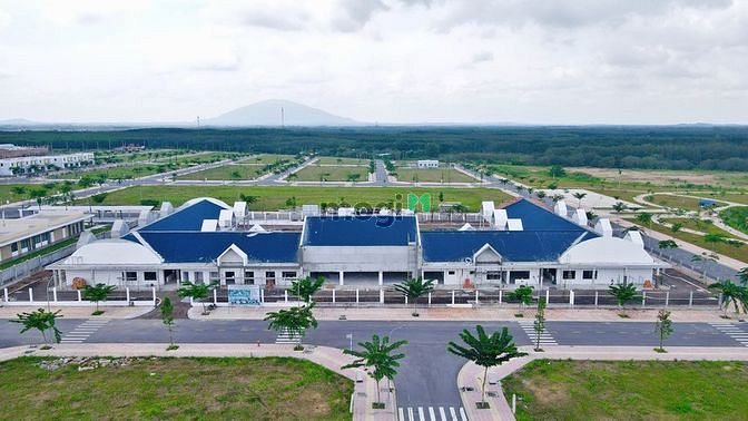 Hình ảnh 500 triệu đất nền sẵn sổ đỏ ngay cổng nhà máy giày Nike lớn nhất VN
