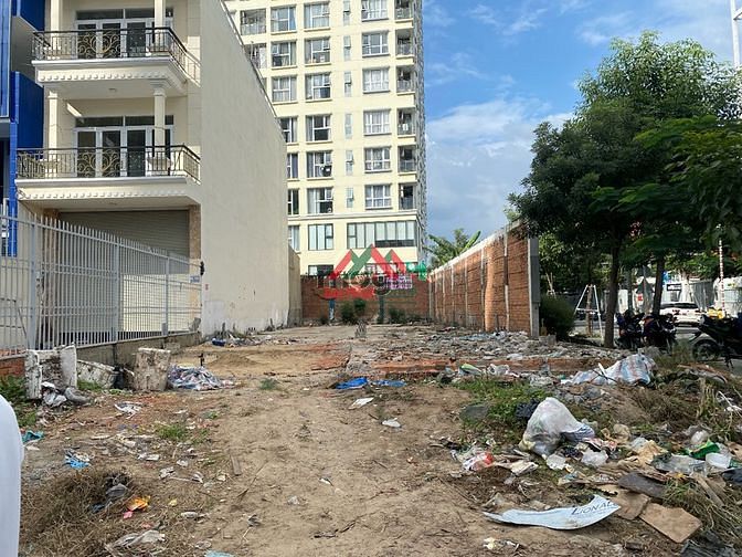 Hình ảnh Cho thuê góc 2 mặt tiền Nguyễn Thị Thập, DT: 10x40