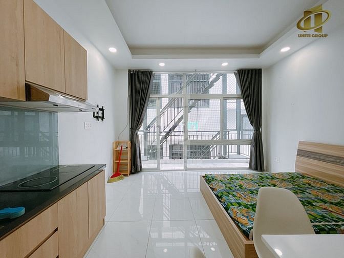Hình ảnh CHDV dạng Studio Ban công rộng Full NT ở KDC Bông Sao Q.8