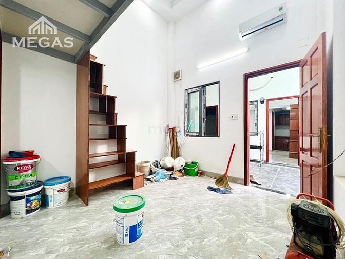 Hình ảnh Nhà mới có gác ngay cầu Gò Dưa Tam Bình