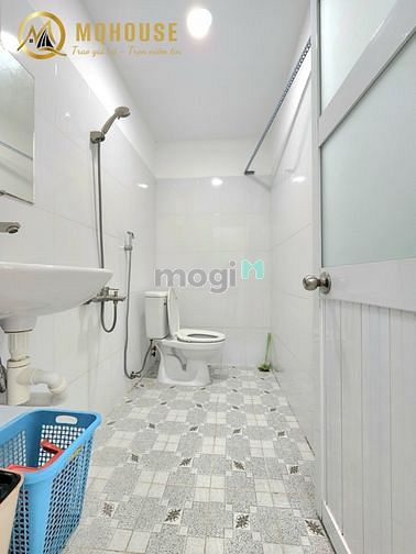Hình ảnh CHDV duplex cửa sổ ngay Nguyễn Sơn