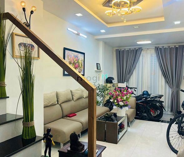 Hình ảnh Nhà Hoàng Văn Thụ 35m2- 1T- 1L- Nhỉnh 3tỷ
